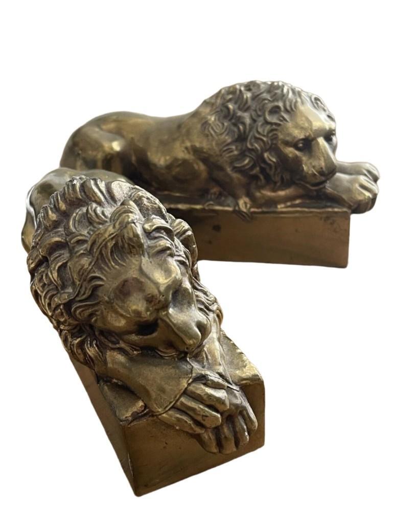 1950s Vintage Antonio Canova (1757-1822) Sleeping Lion Pair Of Cast Brass Lion Bookends
