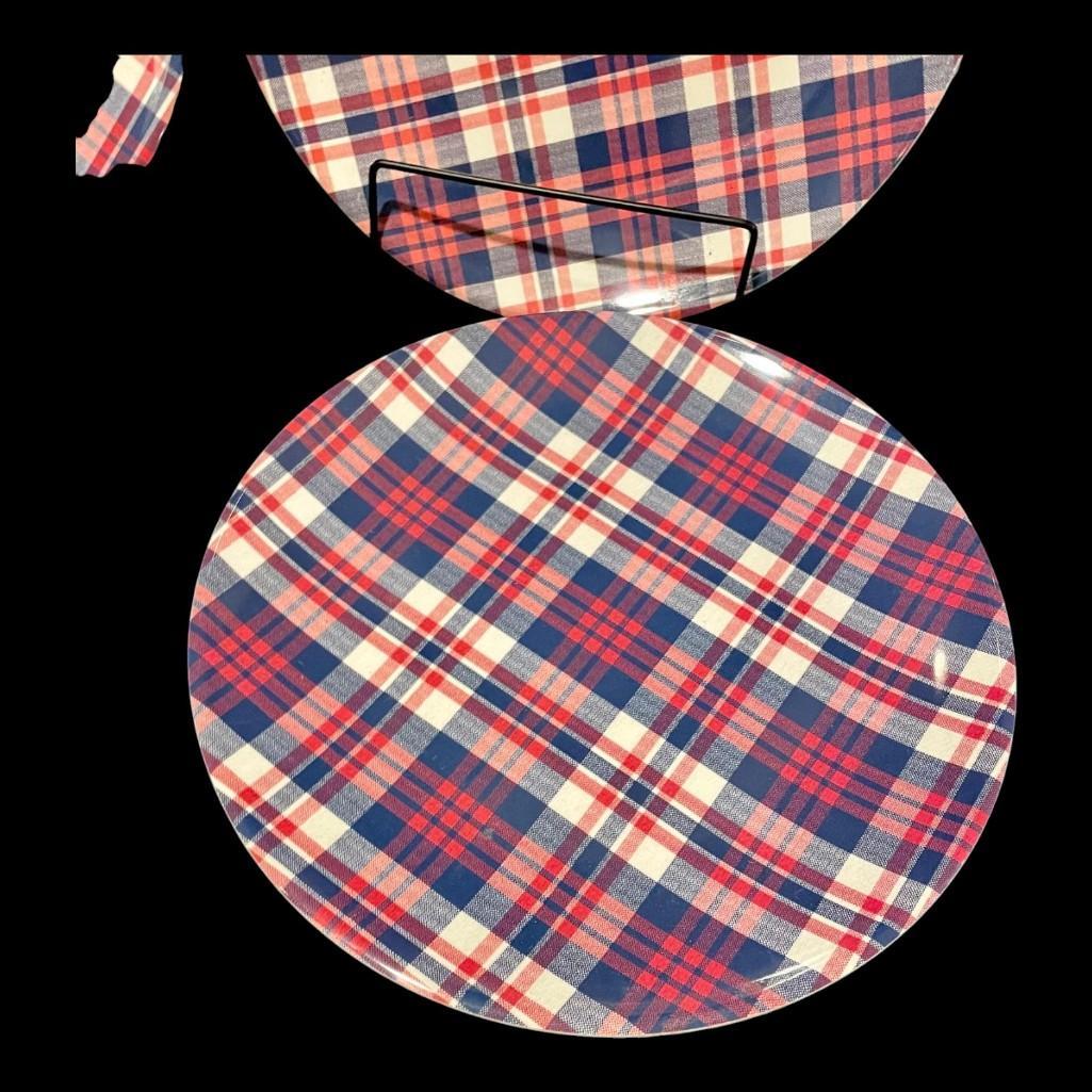 Williams Sonoma "Newport Plaid" Melamine Dinner Plates Dinnerware, Set of 4, New