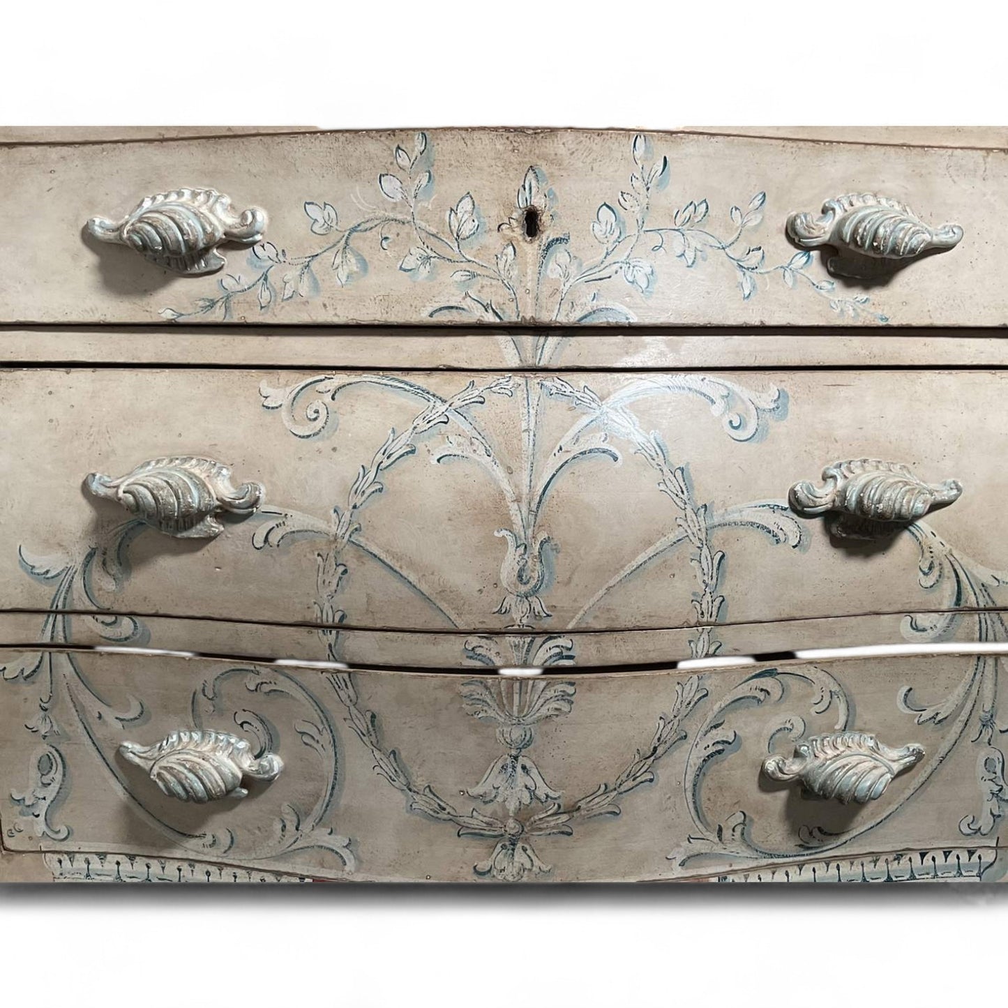 Elegant Hand-Painted Patina Veneto Bombe Chest – Timeless Artisan Craftsmanship