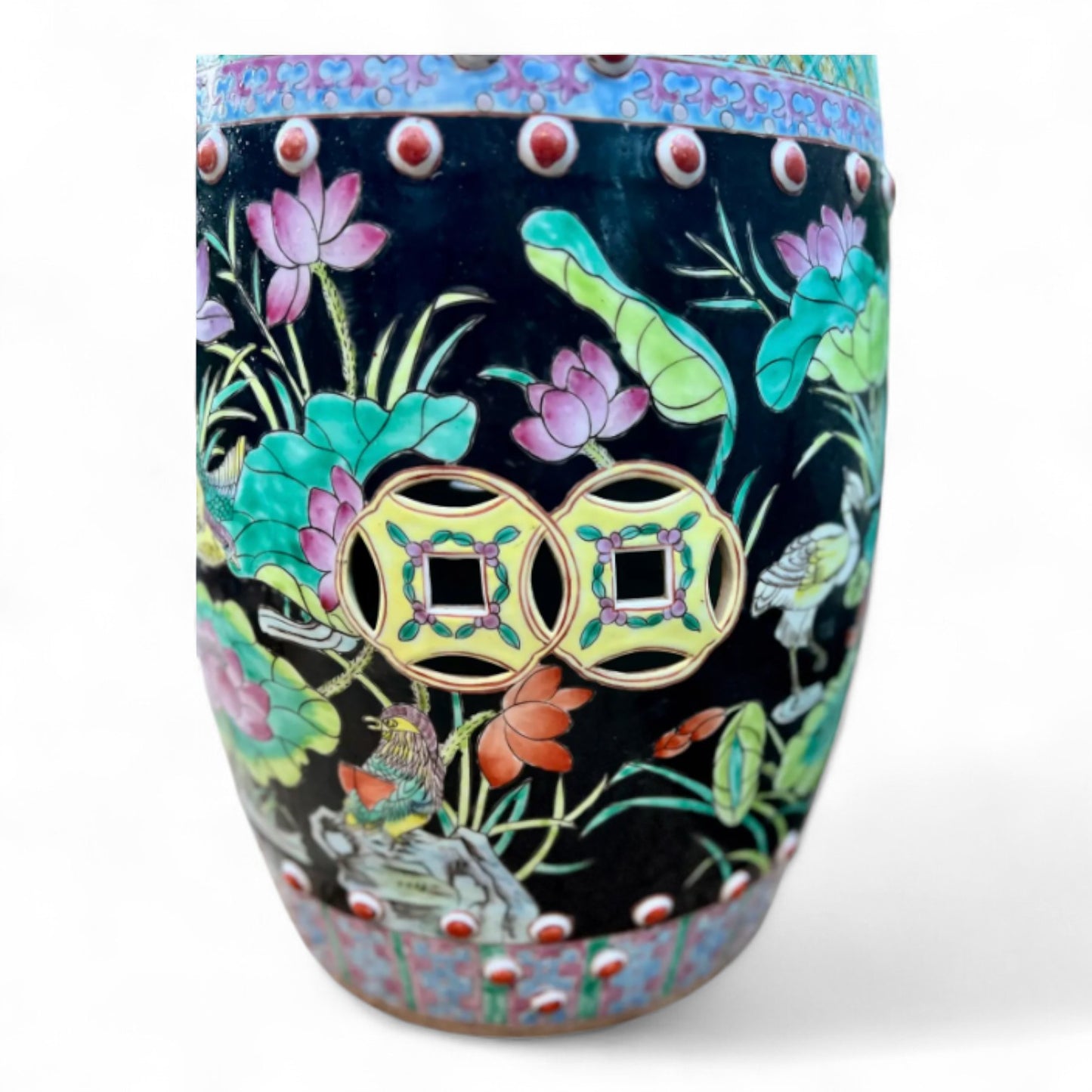 Mid-20th Century Famille Noire Porcelain Garden Stool – Lotus & Crane Motif – Black Ground