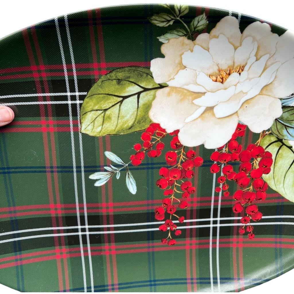 Williams Sonoma Porcelain Holiday Serving Platter – Magnolia & Berries with Festive Plaid Design