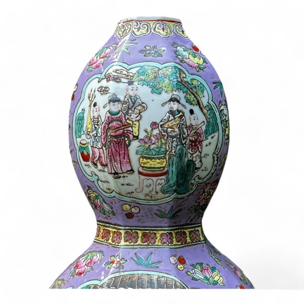 Antique Hand-Painted Chinese Famille Rose Porcelain Gourd Shape Violet Vase, Signed