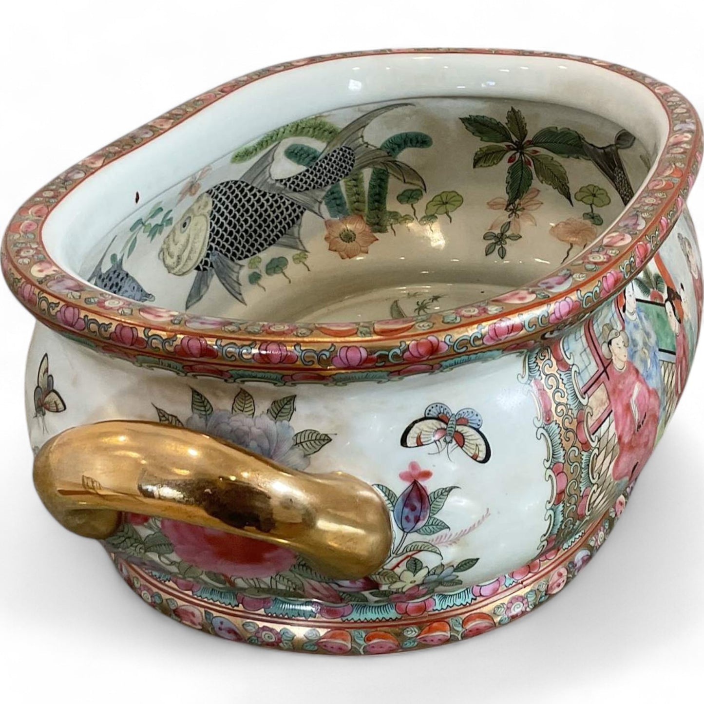 Antique Chinese Rose Medallion Porcelain Basin with Gilded Handles – Hand-Painted Qing Dynasty Motif